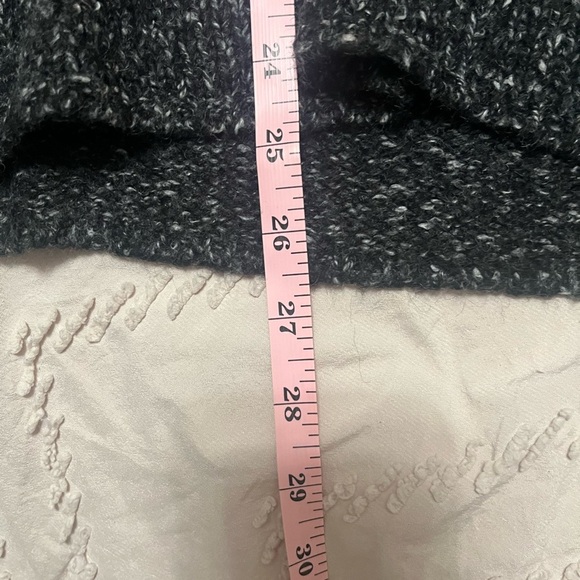 Anthropologie Wool Blend Wide Cuffed Sleeve Sweater Size Small - Picture 11 of 12